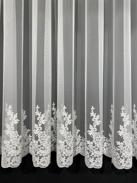 Luxusná, biela záclona, farba- slonová kosť, metráž č. H550