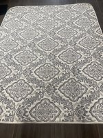 Lacný prehoz na posteľ, válendu - krémový podklad, sivý vzor č.7