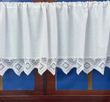 Krátka, biela záclona, krajka 15cm - zostatok 2m,1.3m